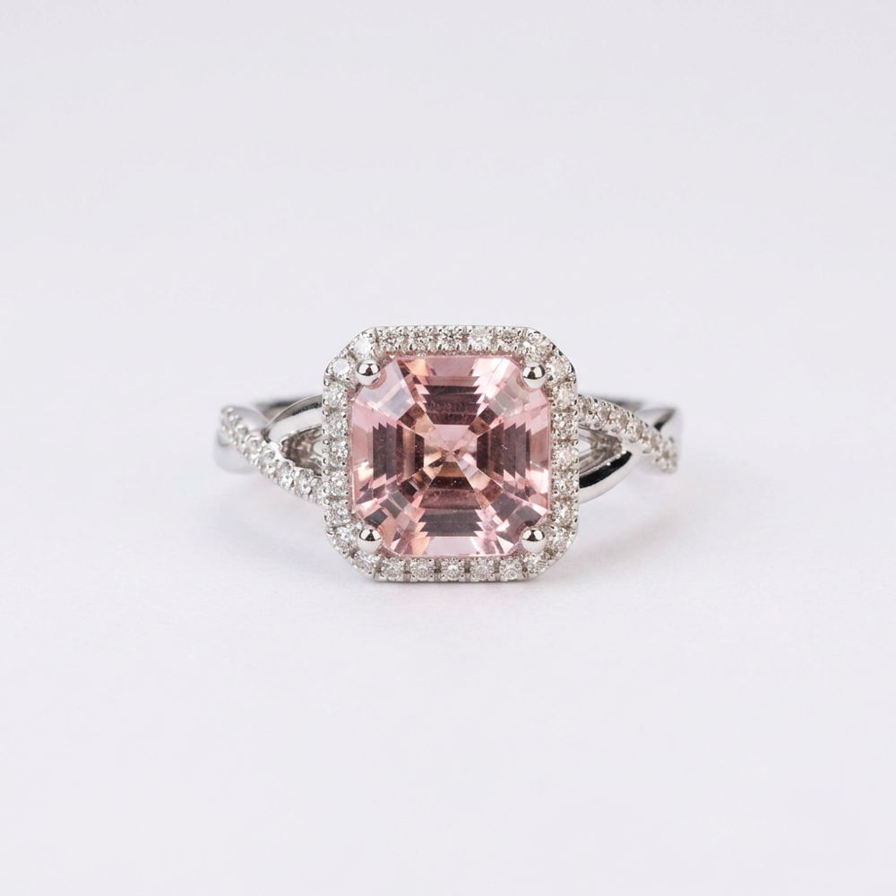 18K White Gold 2.17ct Morganite Ring