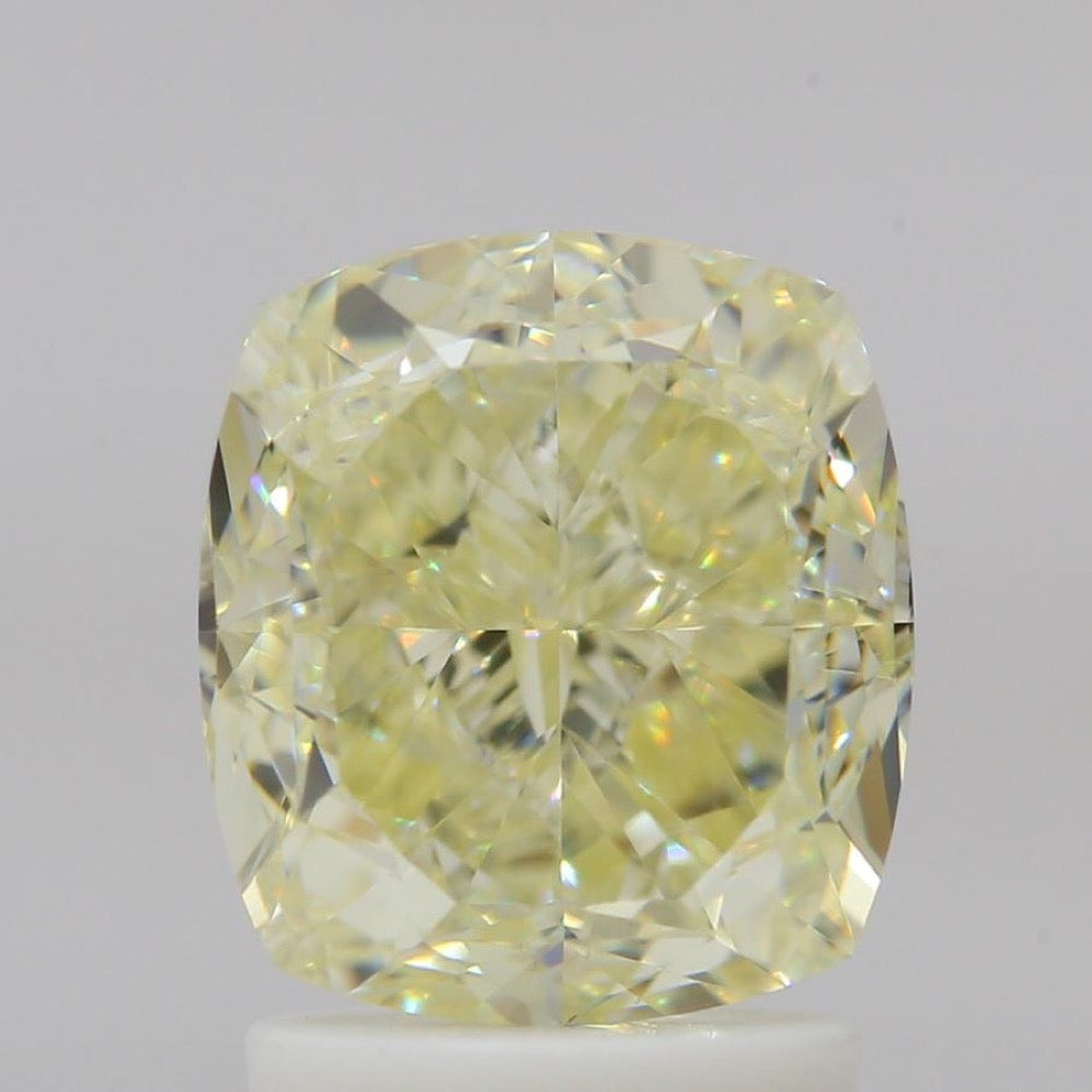 GIA 天然鑽石 墊形 2.5ct W-X VVS1