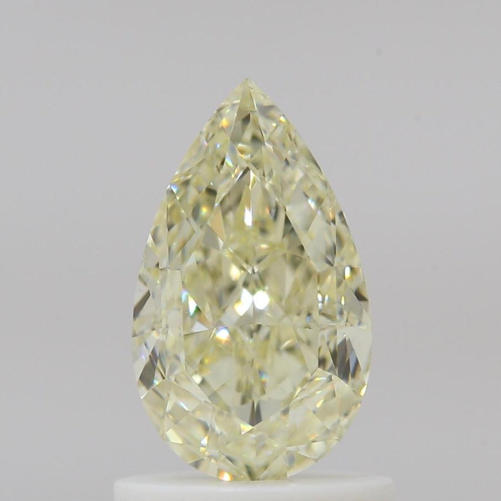GIA Natural Diamond Pear 1ct U-V VS1