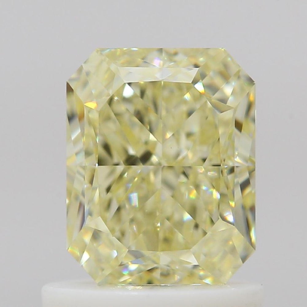 GIA 天然鑽石 雷地恩形 1.12ct Y-Z VVS2