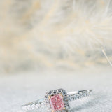 18K White Gold 0.33ct Fancy Light Pink Ring