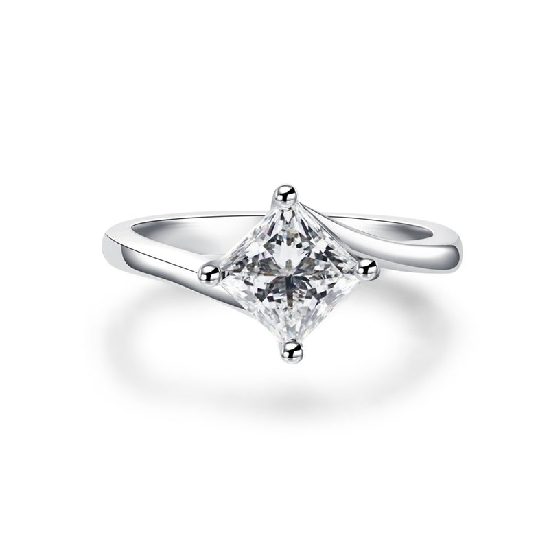 18K Princess Diamond Ring R3267
