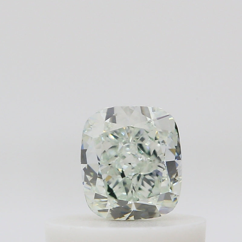 GIA 彩鑽 綠鑽 0.41ct Light Green