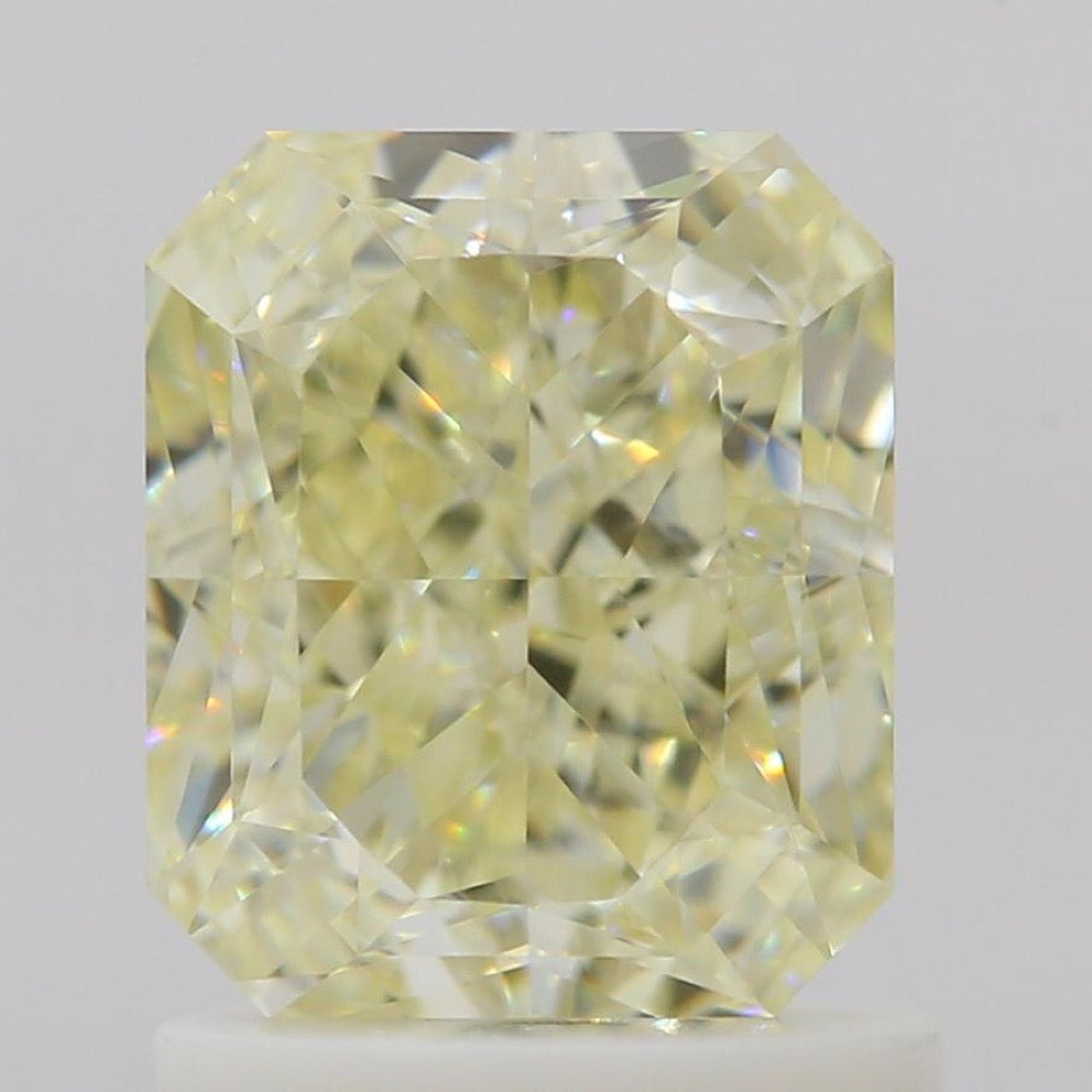 GIA 天然鑽石 雷地恩形 1.51ct U-V VVS2
