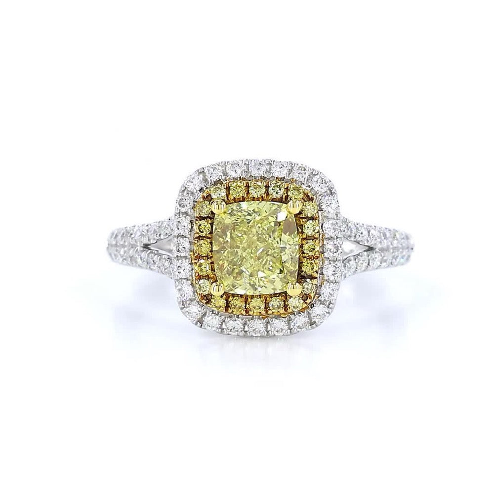 18K White Gold 1ct Fancy Colour Diamond Ring