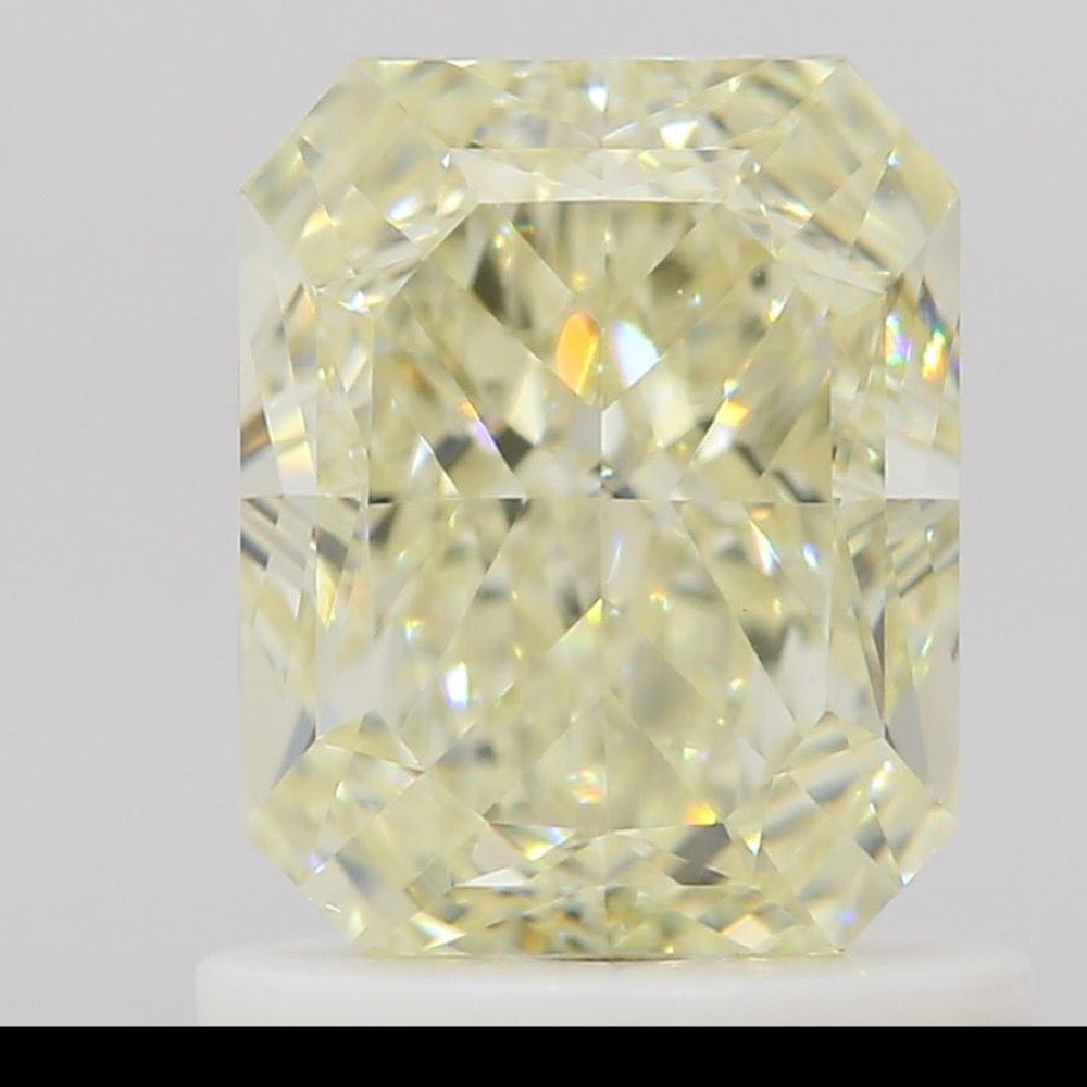 GIA Natural Diamond Radiant 1.12ct W-X VS1