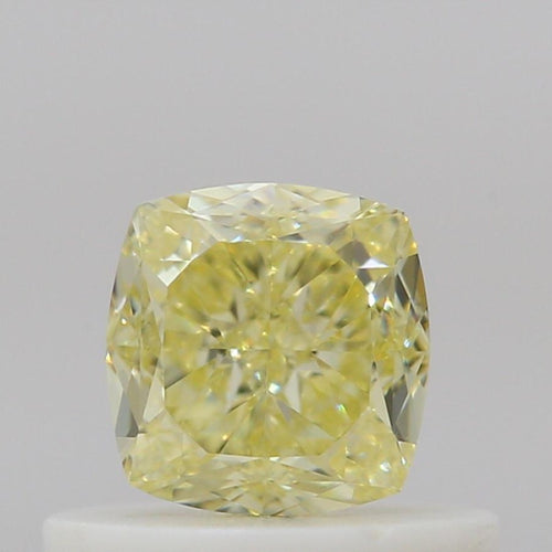 GIA Fancy Colour Diamond 0.51ct Fancy Light Yellow